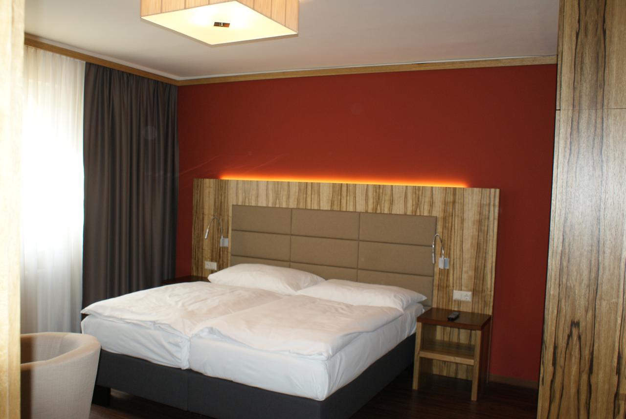 Hotel-Restaurant Schweinberger Stetten Phòng bức ảnh